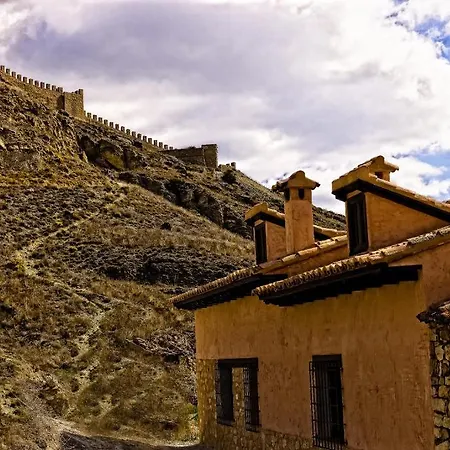 Hotel Ottium Albanuracin 2*