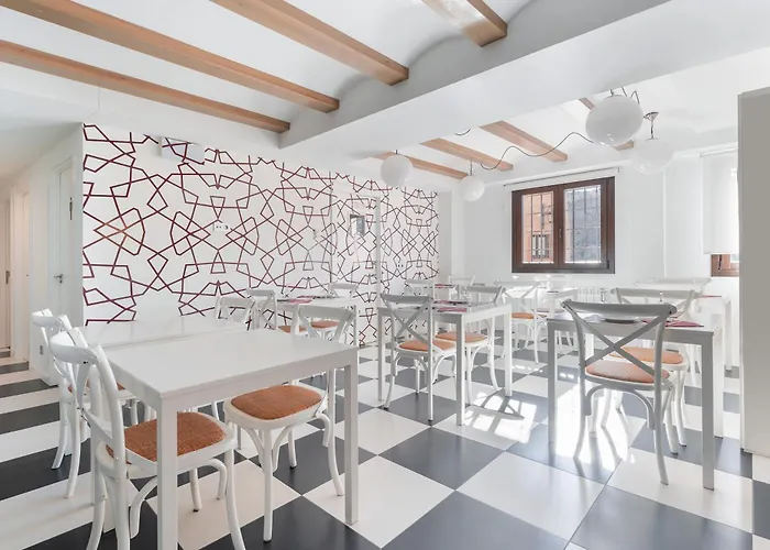 Hotel Ottium Albanuracin 2*