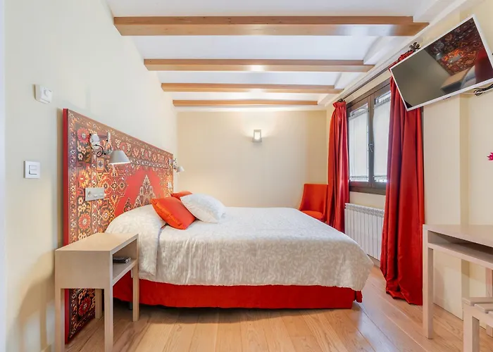 Albanuracín Hotel 2*