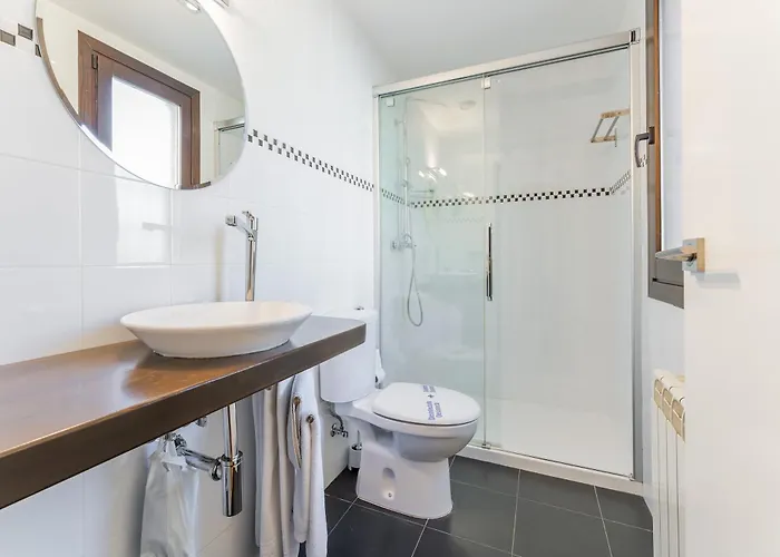 Hotel Albanuracín 2*