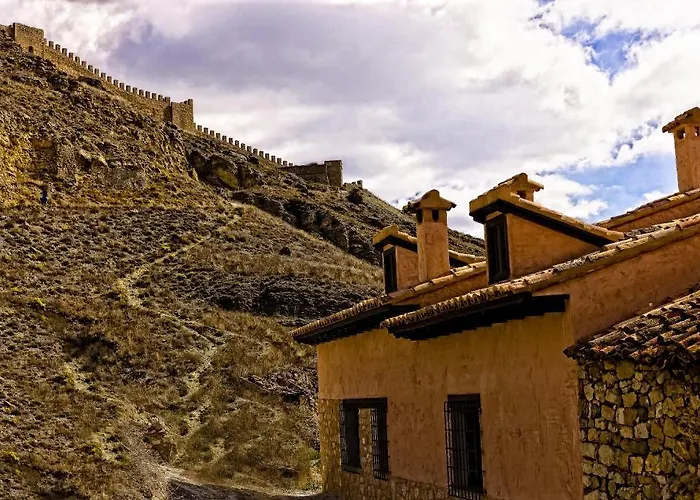 Hotel Ottium Albanuracin 2*